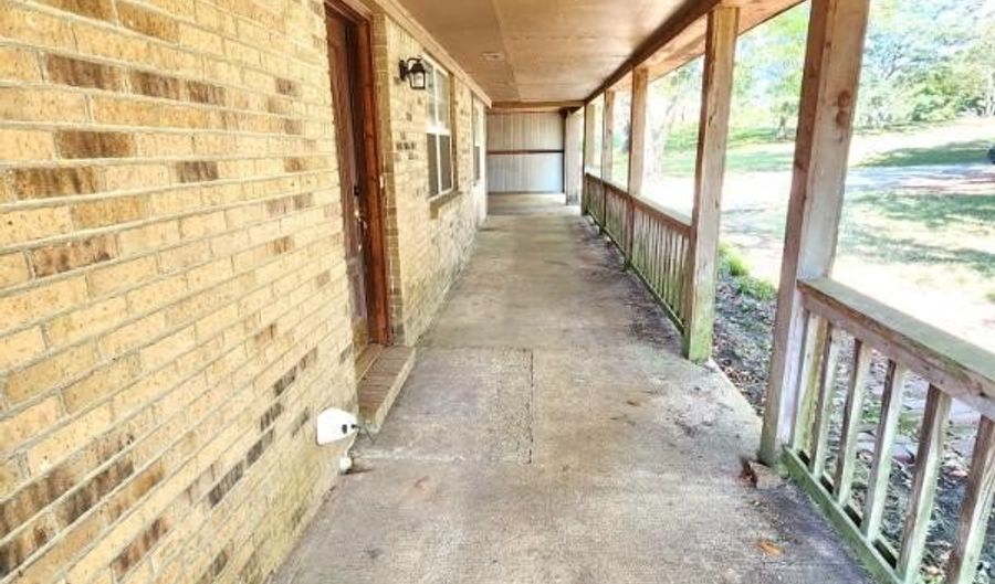 561 County Road 800, Blue Mountain, MS 38610 - 3 Beds, 1 Bath