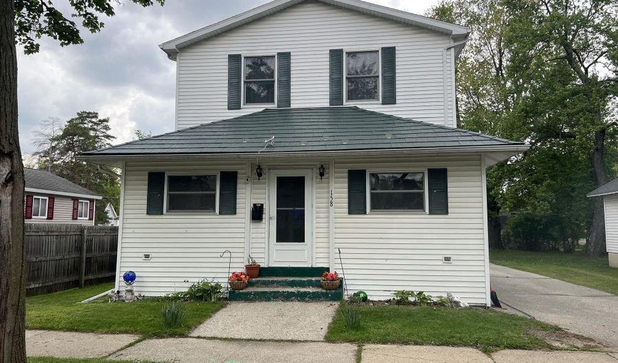 158 Moyer Ave, Alma, MI 48801 - 4 Beds, 2 Bath