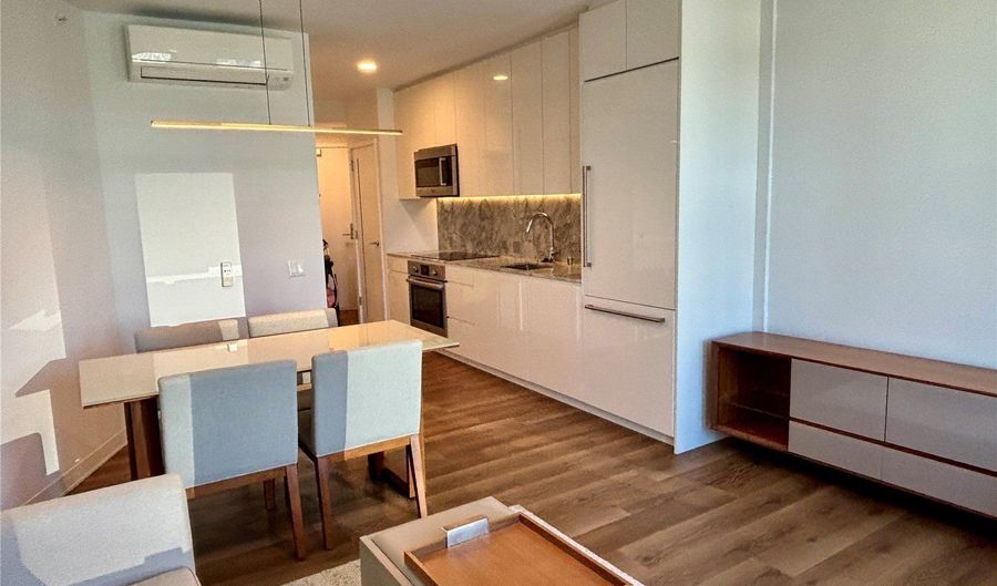 987 Queen St 1917, Honolulu, HI 96814 - 1 Beds, 1 Bath