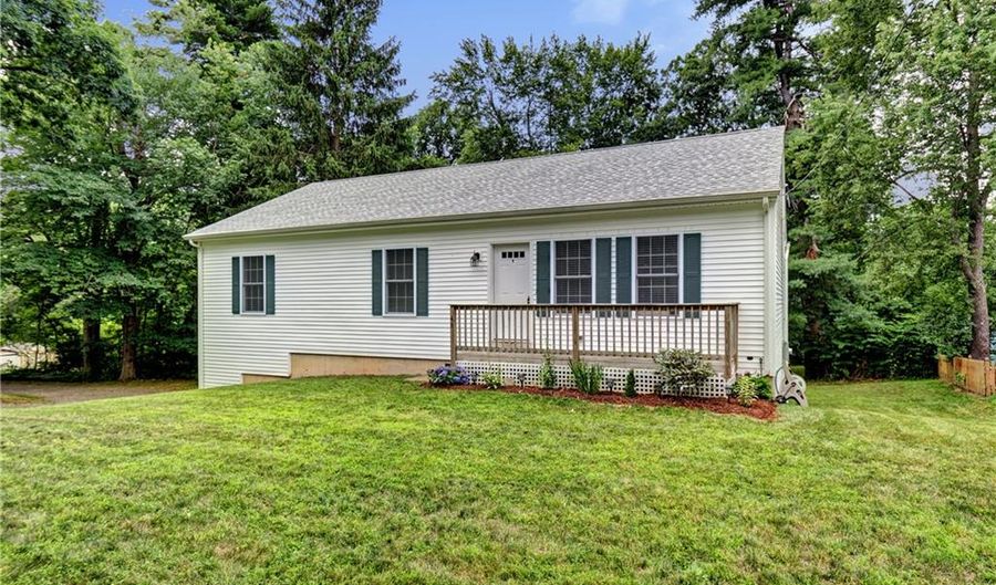 46 Overlook Ter, Plymouth, CT 06786 - 3 Beds, 2 Bath