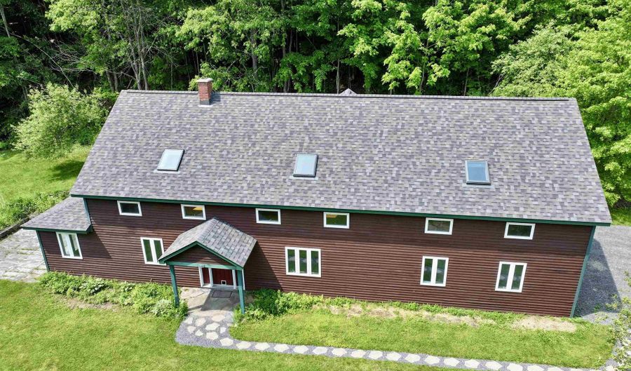 221 Plateau Rd, Calais, VT 05650 - 3 Beds, 3 Bath
