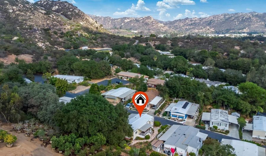 4747 Oak Crest Rd Unit Spc 47, Fallbrook, CA 92028 - 2 Beds, 2 Bath