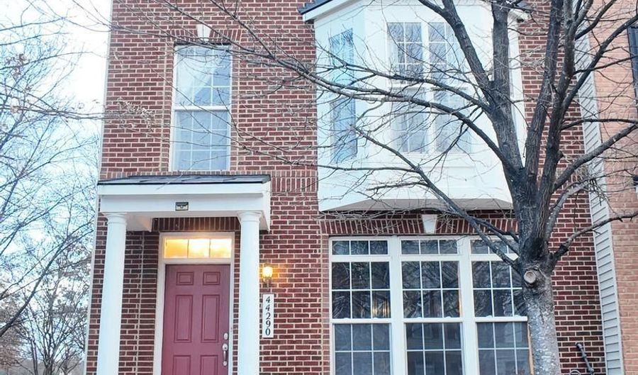 44290 PAWNEE Ter, Ashburn, VA 20147 - 4 Beds, 4 Bath
