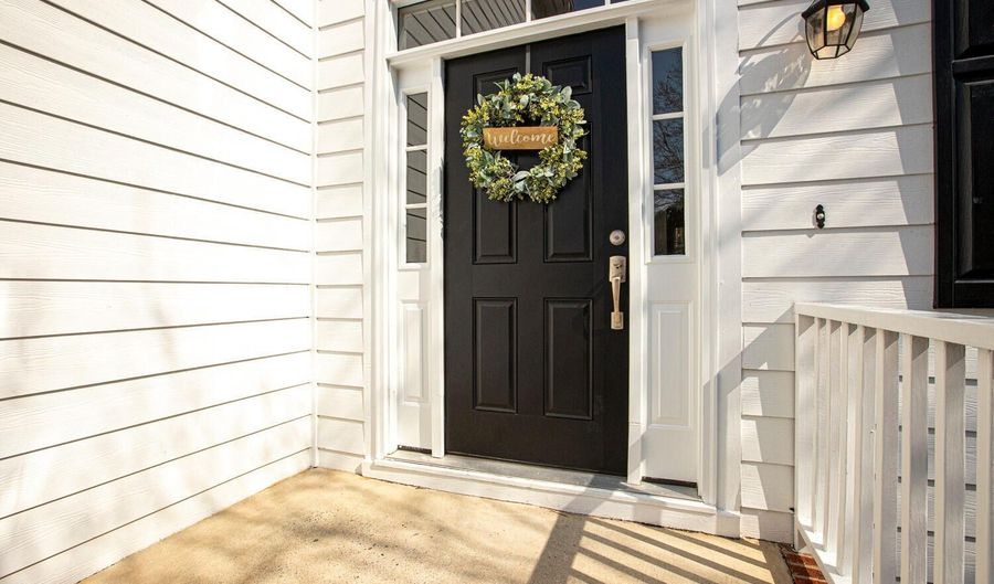 704 Chancellors Ridge Dr, Durham, NC 27713 5 Beds, 4 Baths, Single