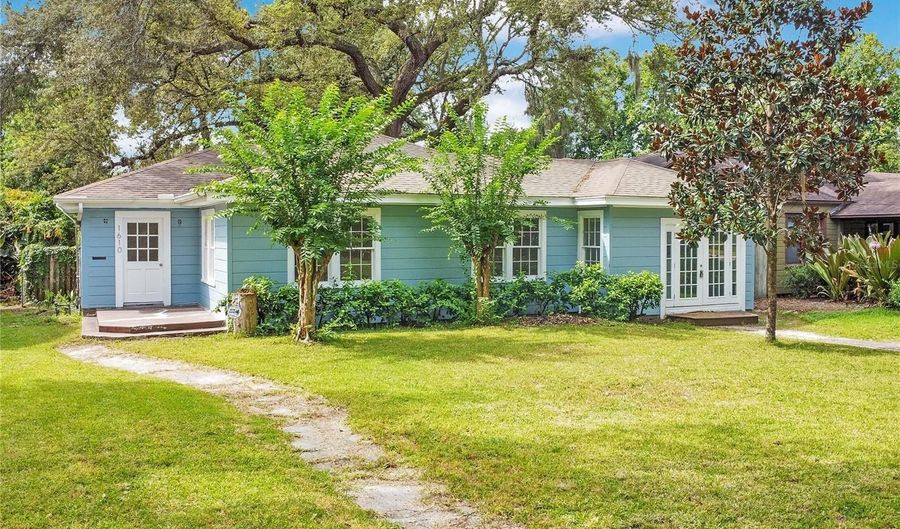 1610 E JEFFERSON St, Orlando, FL 32803 - 3 Beds, 2 Bath