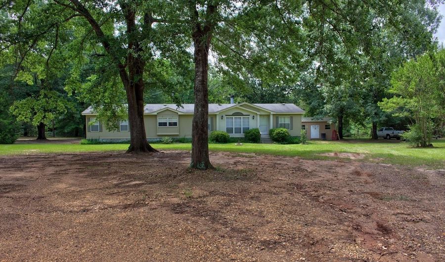 198 KAY'S Lndg, Bernice, LA 71222 - 4 Beds, 3 Bath