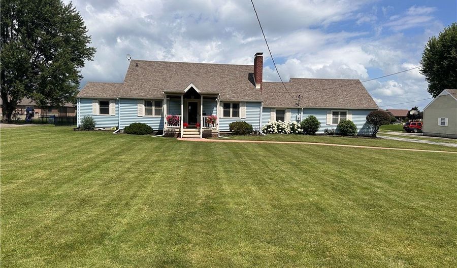 501 N Main St, Arcanum, OH 45304 - 4 Beds, 3 Bath