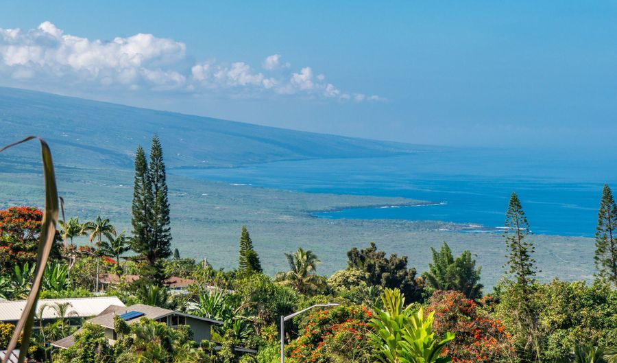 82-984 PAIKAPAHU St, Captain Cook, HI 96704 - 4 Beds, 3 Bath