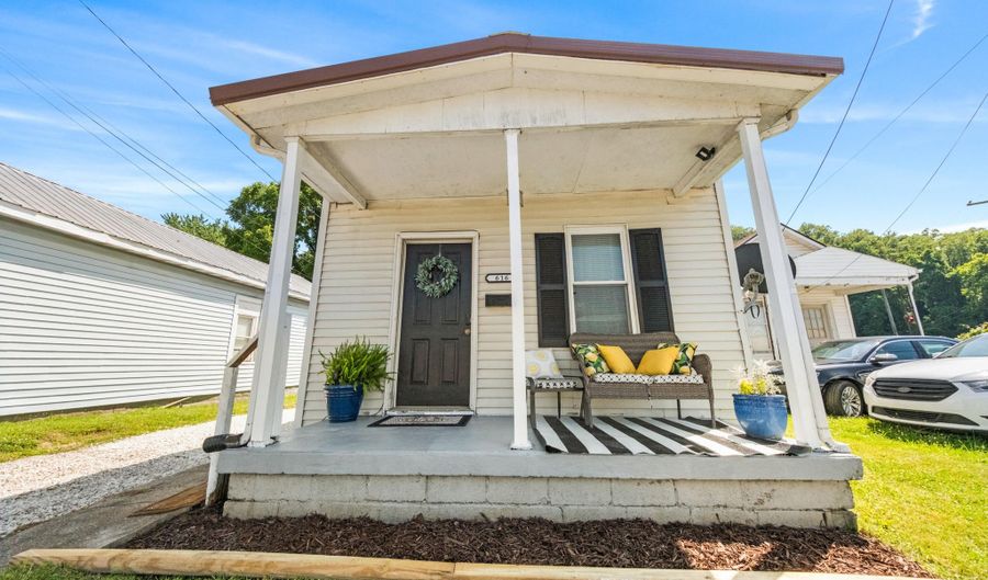 616 Central Ave, Ashland, KY 41102 - 2 Beds, 1 Bath