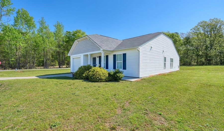101 Combine Ln, Anderson, SC 29622 - 3 Beds, 2 Bath