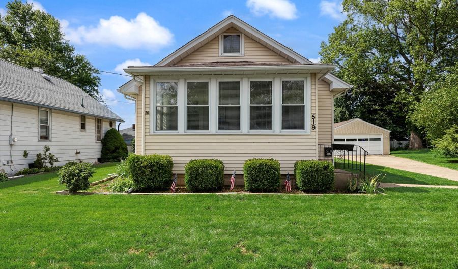 519 FIRST Ave, Bellmawr, NJ 08031 - 2 Beds, 1 Bath