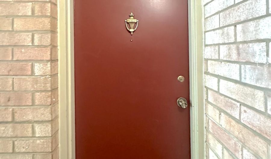 4211 AMERICANA Dr 102, Annandale, VA 22003 - 2 Beds, 1 Bath