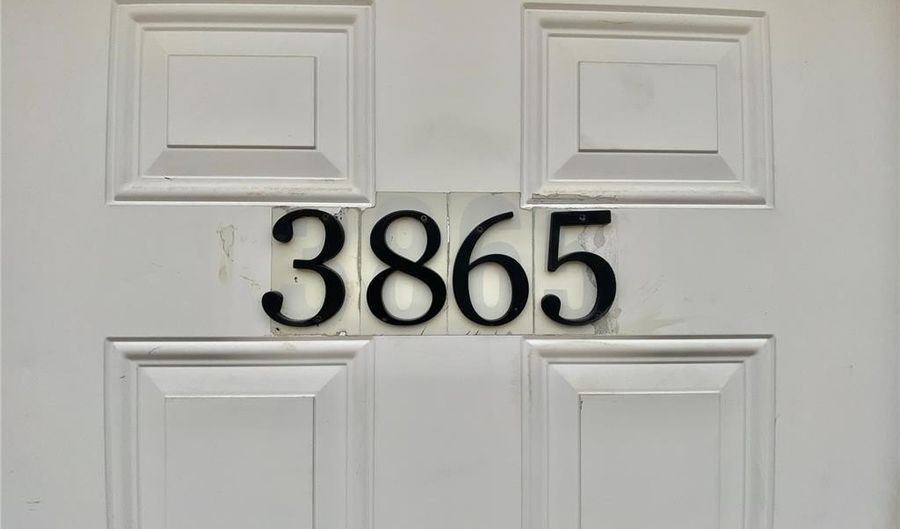 3865 Crest Cir, Arnold, MO 63010 - 2 Beds, 2 Bath