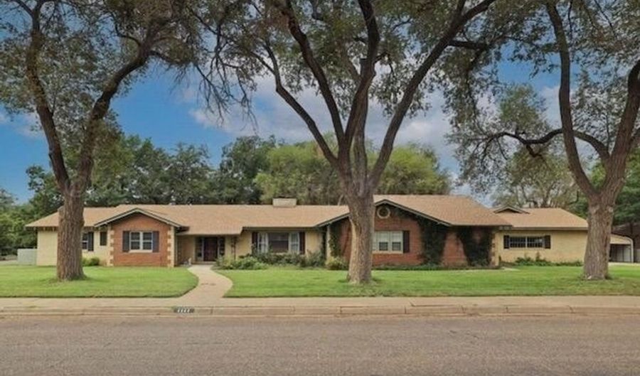 2222 S Travis St, Amarillo, TX 79109 - 4 Beds, 4 Bath