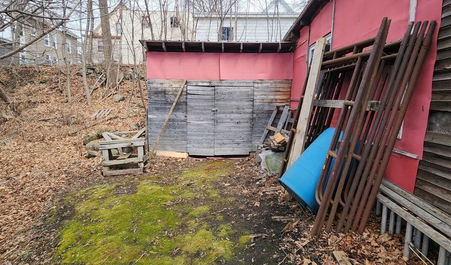 5 Guilmette St, Berlin, NH 03570 - 3 Beds, 2 Bath
