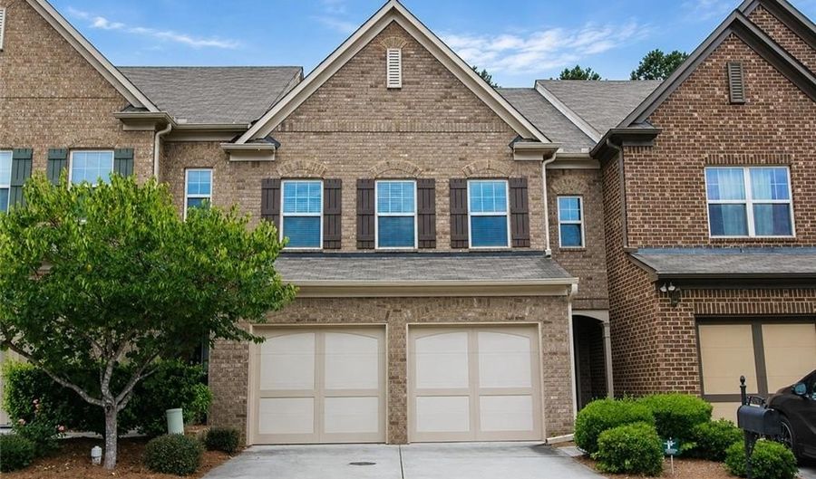 2132 Greencrest Cir, Alpharetta, GA 30004 - 3 Beds, 3 Bath
