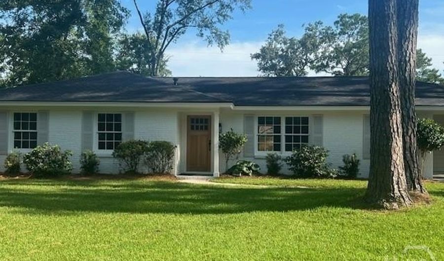 31 Jameswood Ave, Savannah, GA 31406 - 3 Beds, 2 Bath