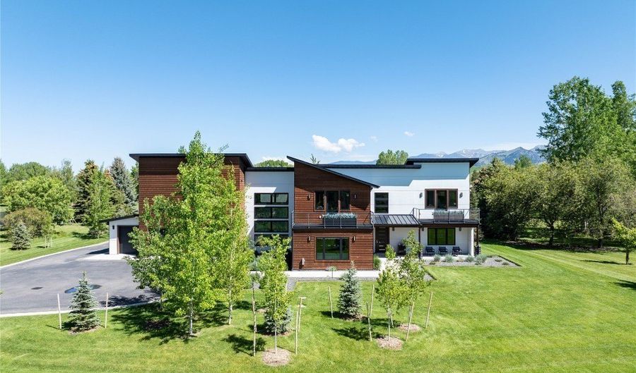 635 Stonegate Dr, Bozeman, MT 59715 - 3 Beds, 5 Bath