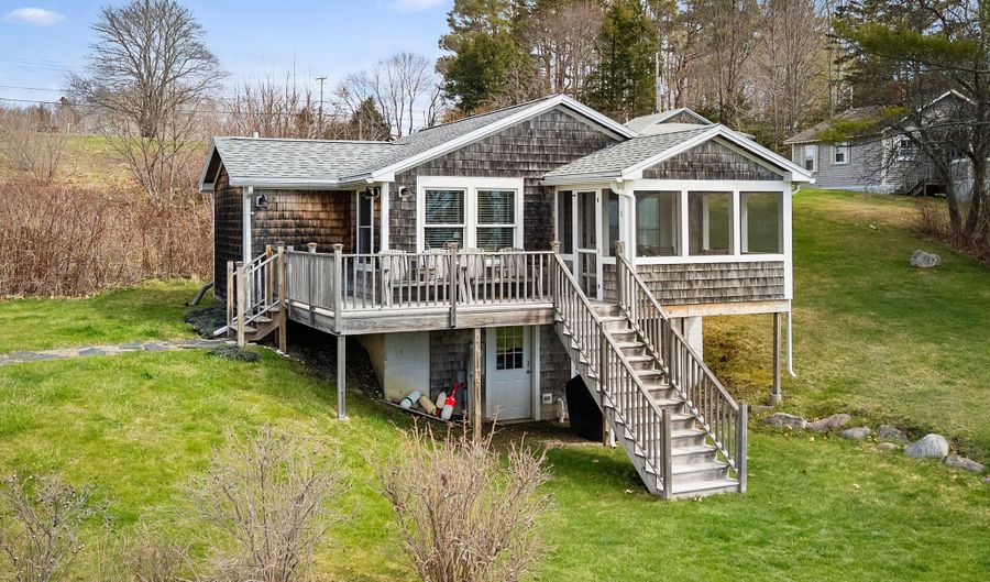 55 Wonderview Cir, Belfast, ME 04915 - 2 Beds, 1 Bath