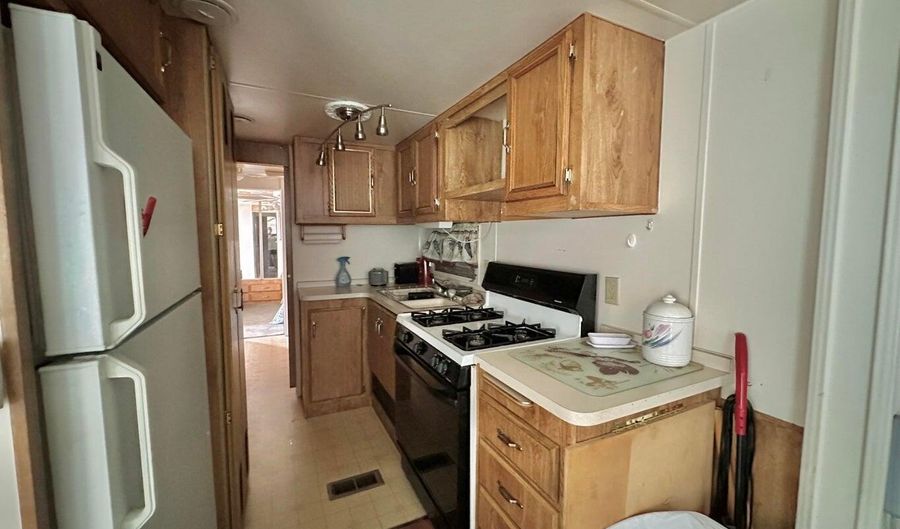 19101 E PALM Ln 18, Black Canyon City, AZ 85324 - 0 Beds, 0 Bath
