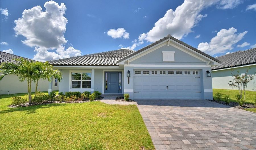 4705 GRANDVIEW GLEN Dr, Auburndale, FL 33823 - 4 Beds, 3 Bath