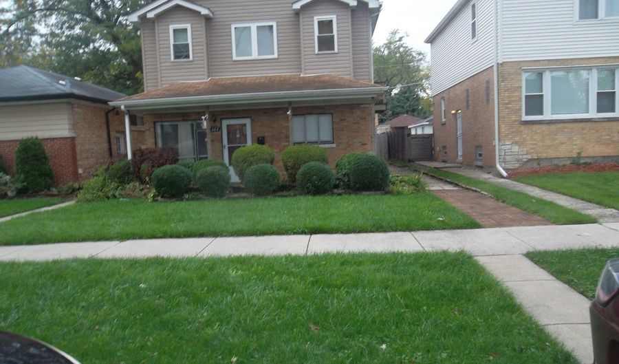 322 47th Ave, Bellwood, IL 60104 - 5 Beds, 3 Bath