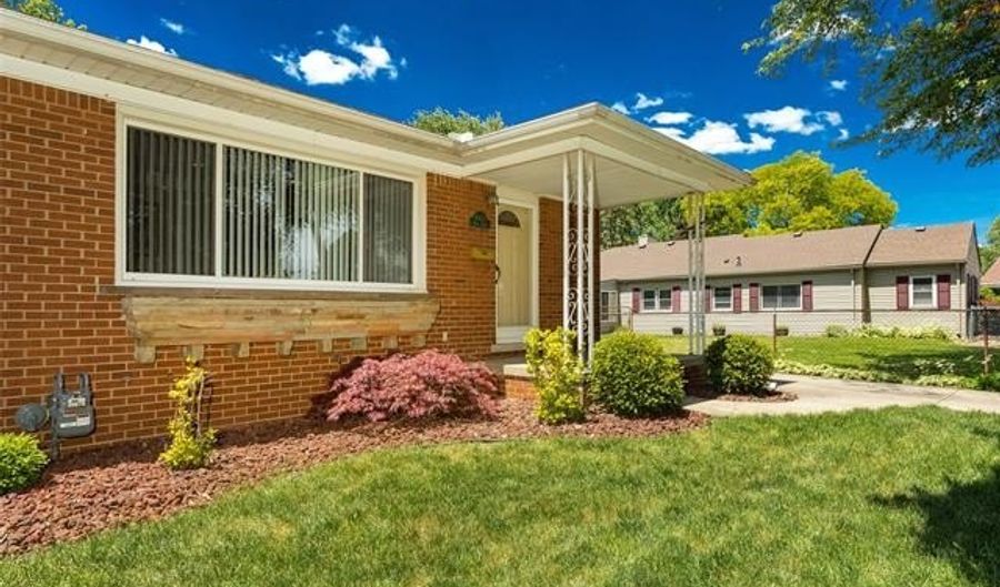 8422 Niver Ave, Allen Park, MI 48101 - 3 Beds, 2 Bath