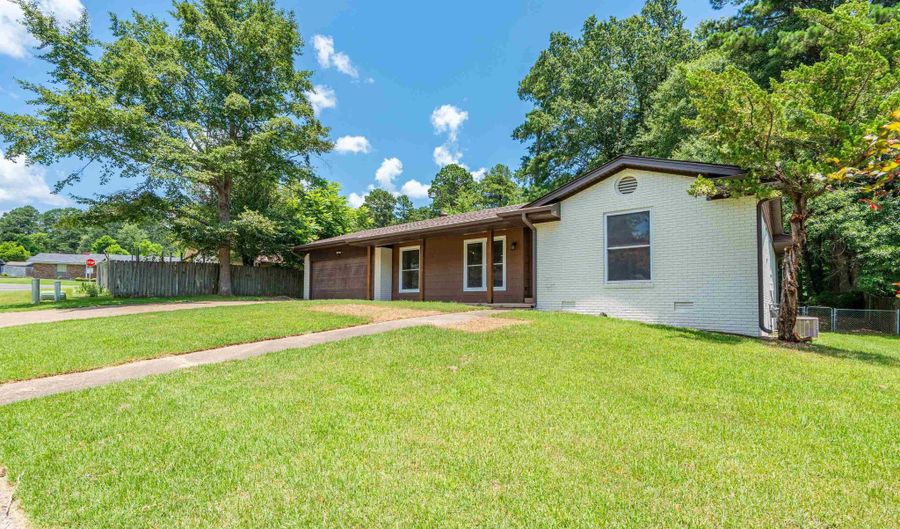 6 CONCORD Cir, Arkadelphia, AR 71923 - 3 Beds, 2 Bath