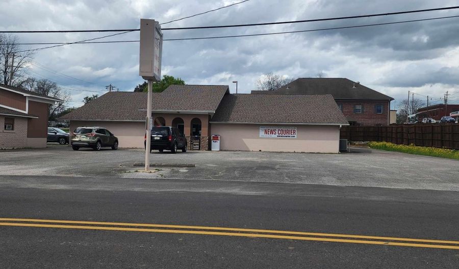 410 W Green St, Athens, AL 35611 - 0 Beds, 0 Bath