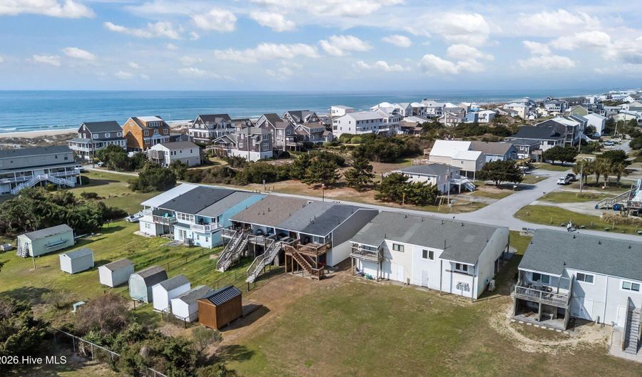 201 Freeman Ln A, Atlantic Beach, NC 28512 - 2 Beds, 3 Bath