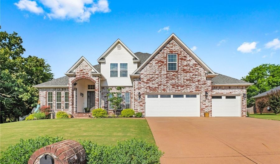 3401 Green Way, Alma, AR 72921 - 4 Beds, 4 Bath