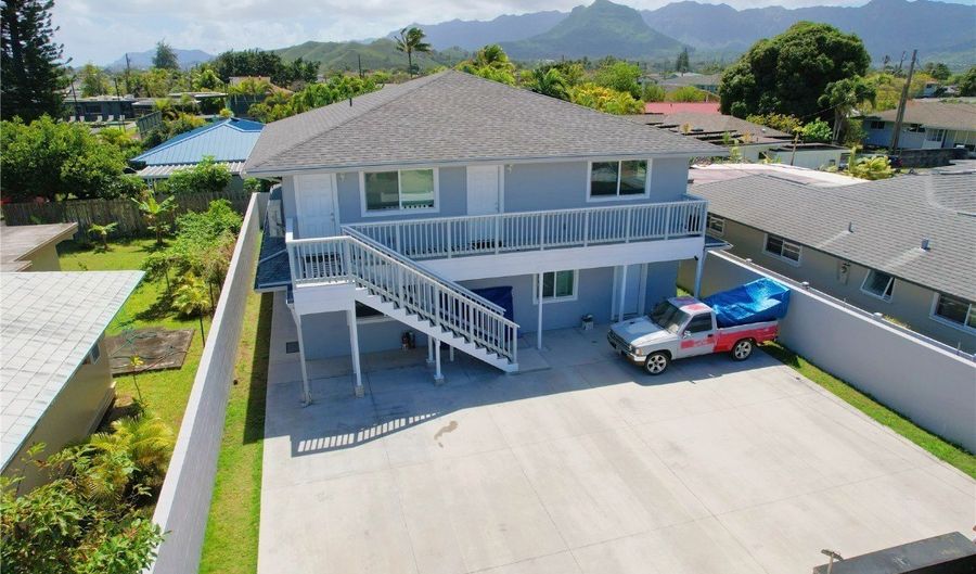 609 Olomana St, Kailua, HI 96734 - 8 Beds, 8 Bath