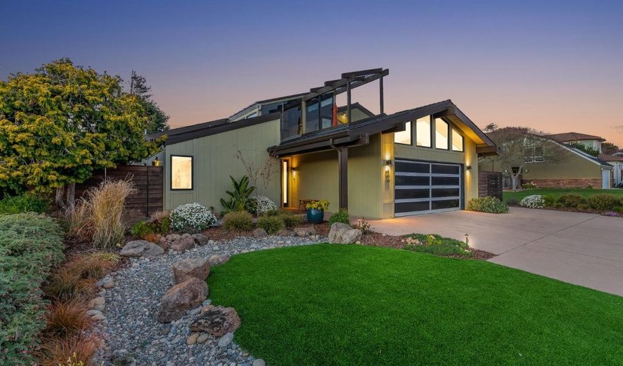165 Via Trinita, Aptos, CA 95003 - 3 Beds, 2 Bath