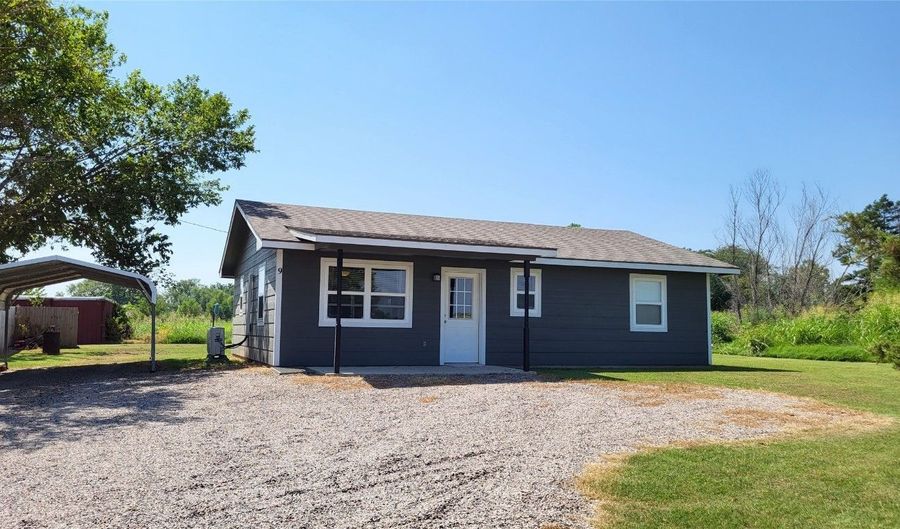 9 W Adams St, Castle, OK 74833 - 2 Beds, 1 Bath