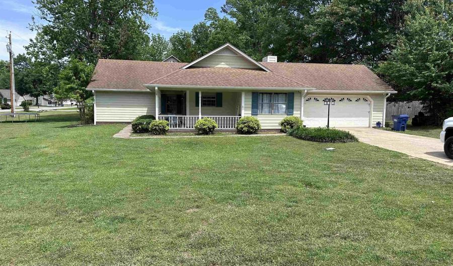 1810 Chickasaw, Albertville, AL 35950 - 3 Beds, 2 Bath