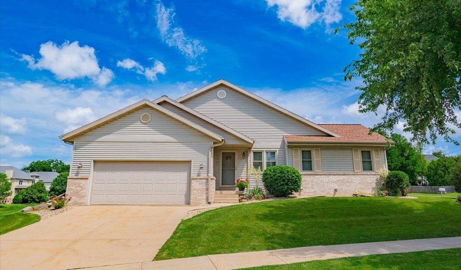 6602 Fairhaven Rd, Madison, WI 53719 - 2 Beds, 2 Bath