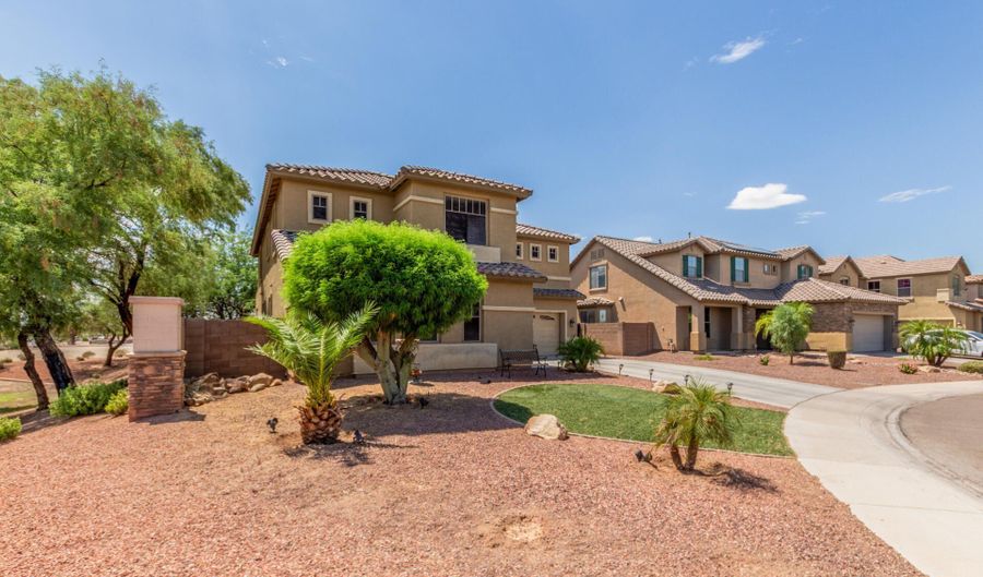 1652 N 114TH Ave, Avondale, AZ 85392 - 4 Beds, 3 Bath