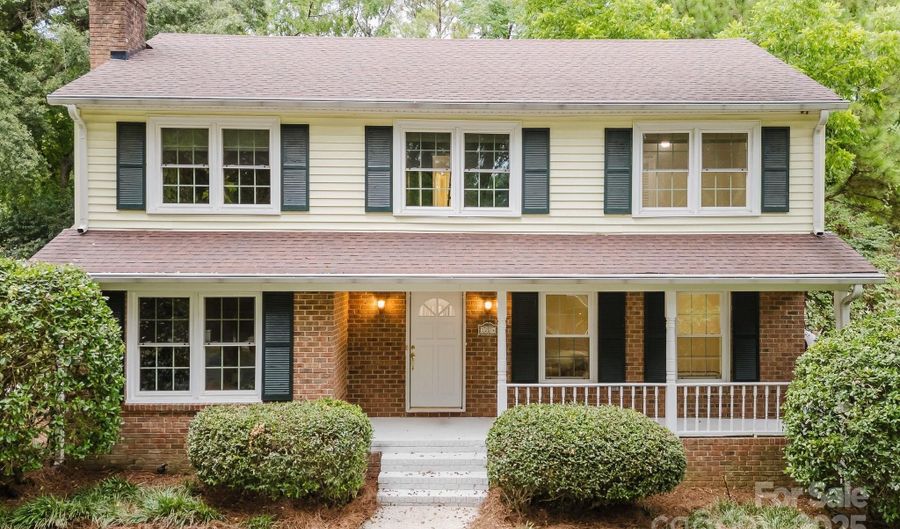 1224 Brockton Ln, Charlotte, NC 28226 - 4 Beds, 3 Bath
