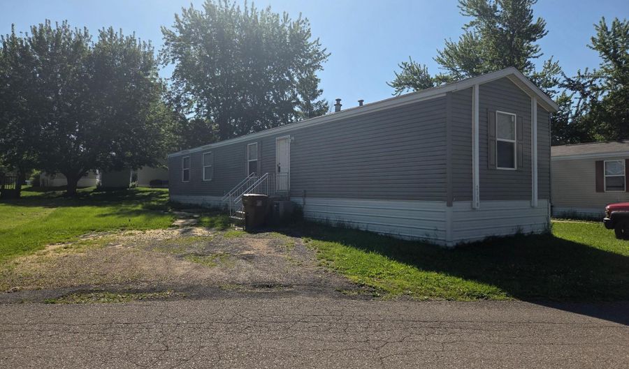 2310 Ethel Ave, Albert Lea, MN 56007 - 3 Beds, 2 Bath