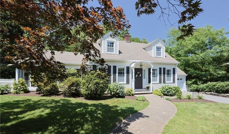 123 Progress St, Lincoln, RI 02864 - 2 Beds, 2 Bath