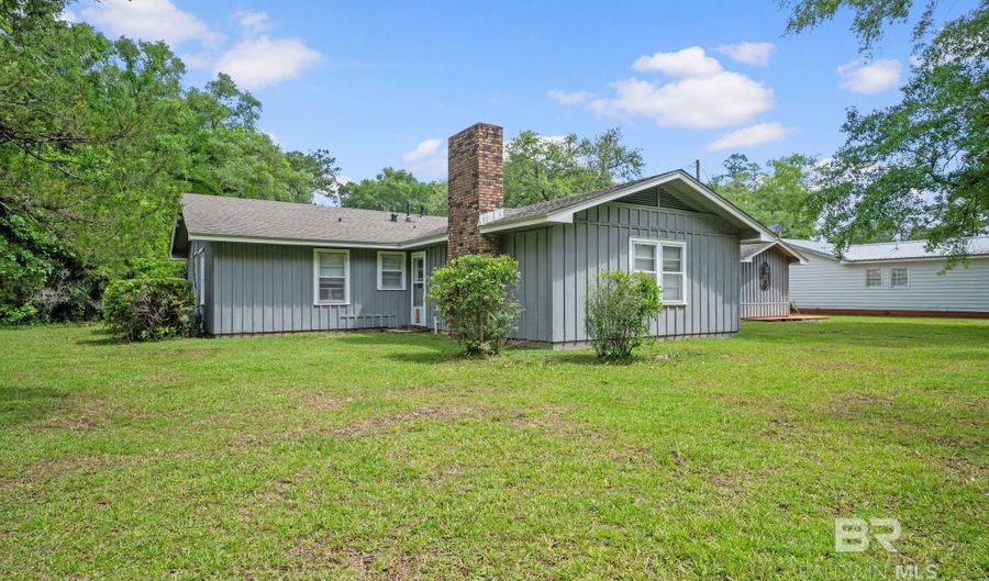 103 W 11th St, Bay Minette, AL 36507 - 3 Beds, 2 Bath
