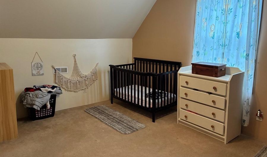 5421 N Riverside Rd, Attica, IN 47918 - 2 Beds, 1 Bath