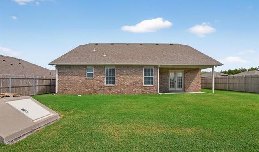3217 Rushmore St, Bartlesville, OK 74006 - 3 Beds, 2 Bath