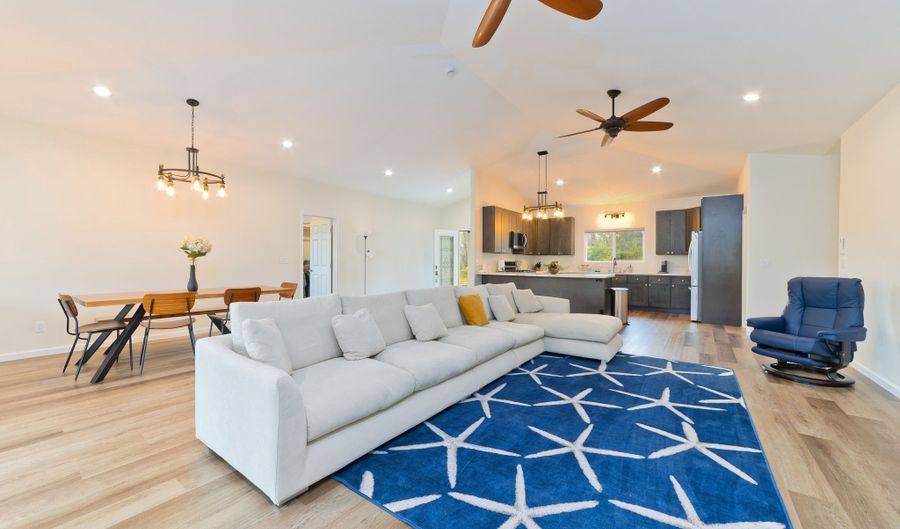 16-470 ORCHIDLAND Dr, Keaau, HI 96749 - 3 Beds, 3 Bath