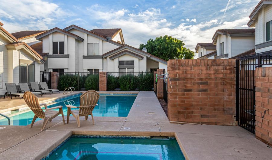 2201 N COMANCHE Dr 1067, Chandler, AZ 85224 - 1 Beds, 1 Bath