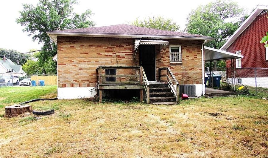 1540 Highland Ave, Alton, IL 62002 - 2 Beds, 1 Bath