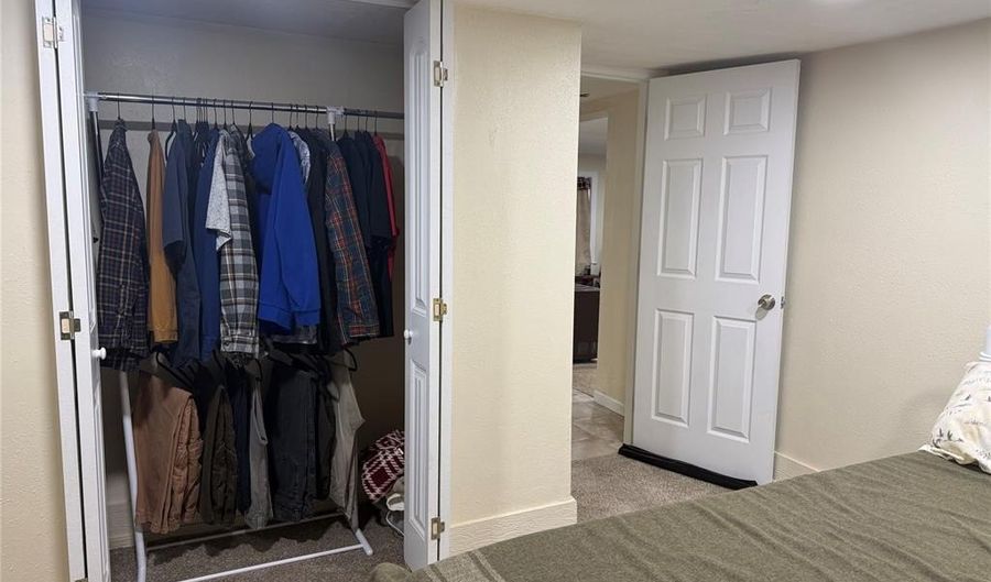 906 N Jackson St, Altus, OK 73521 - 2 Beds, 1 Bath