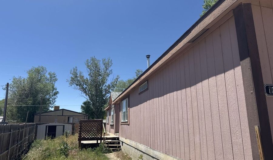104 14th St, Carlin, NV 89822 - 3 Beds, 2 Bath