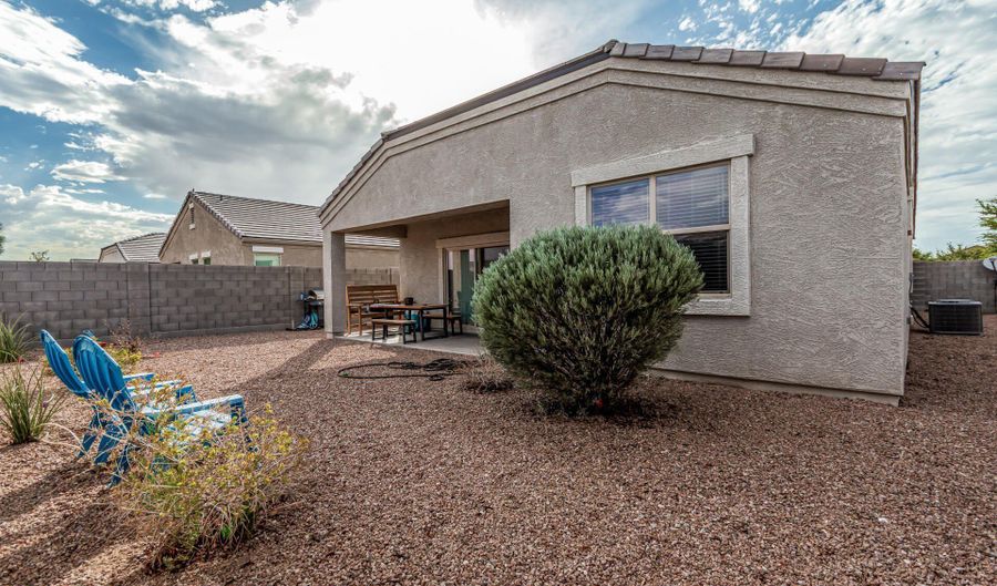 2439 E SANTA BARBARA Trl, Casa Grande, AZ 85194 - 3 Beds, 2 Bath