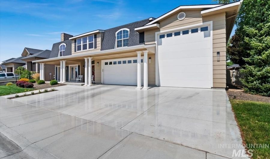 9606 W Sageberry Dr, Boise, ID 83709 - 5 Beds, 3 Bath
